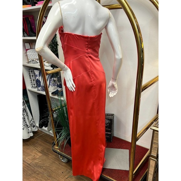 PHEOBE’s Couture Coral Strapless Gown •6 - Picture 4 of 5
